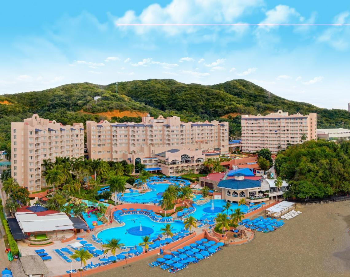 Azul Ixtapa All Inclusive Resort Exteriör bild