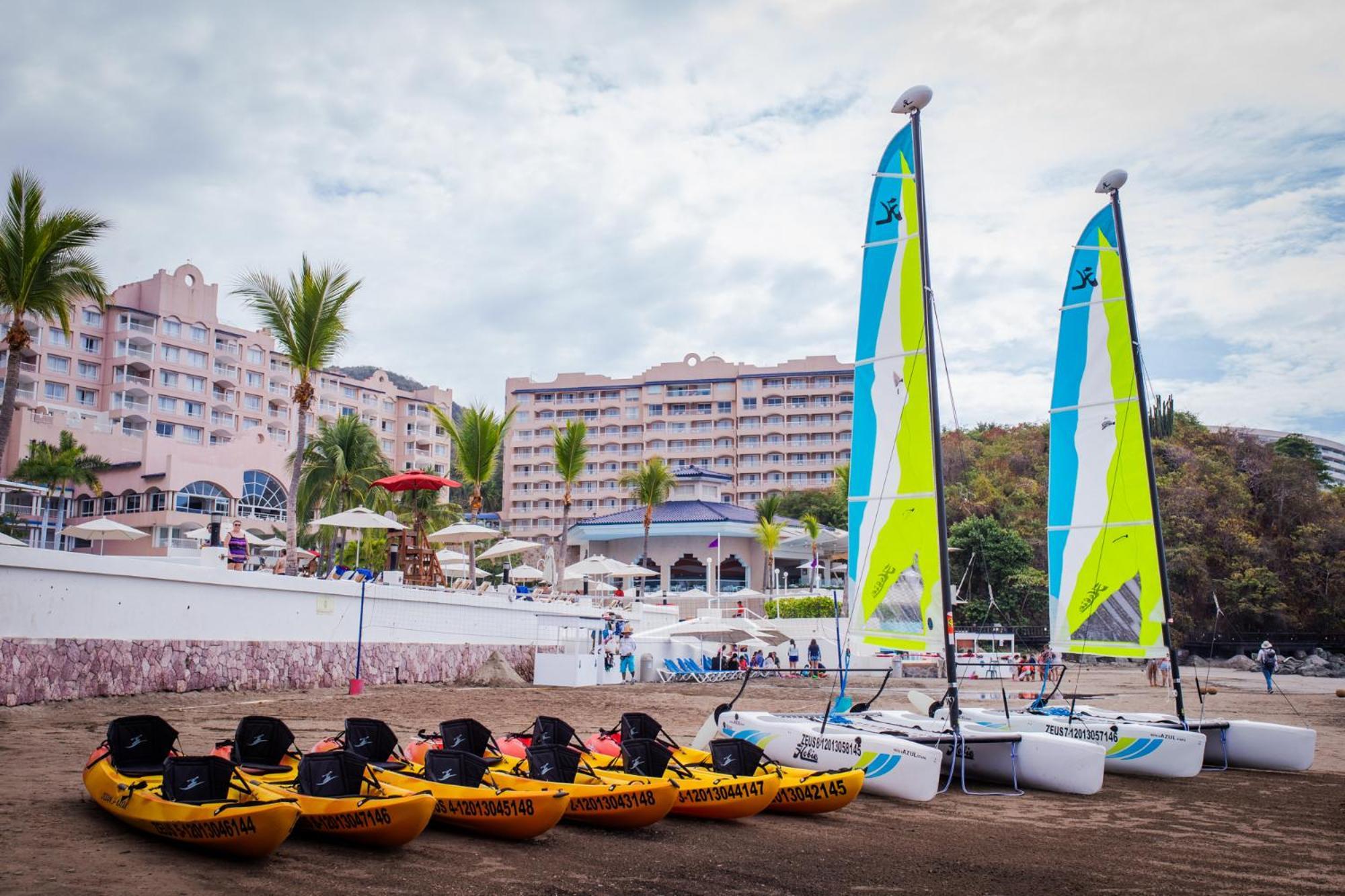 Azul Ixtapa All Inclusive Resort Exteriör bild