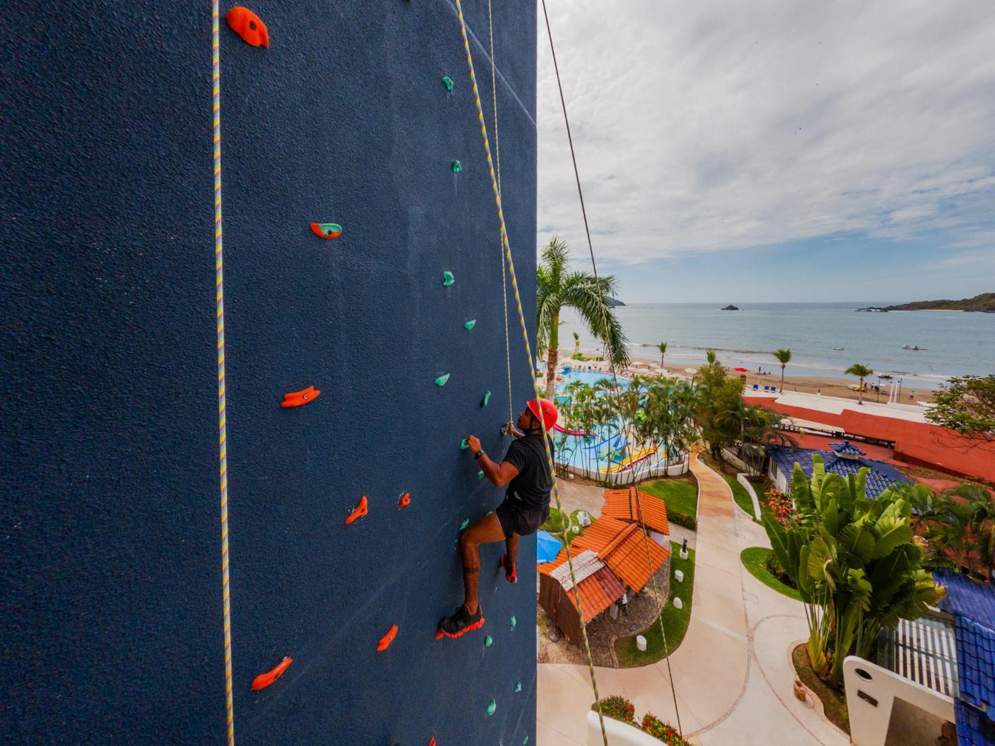 Azul Ixtapa All Inclusive Resort Exteriör bild